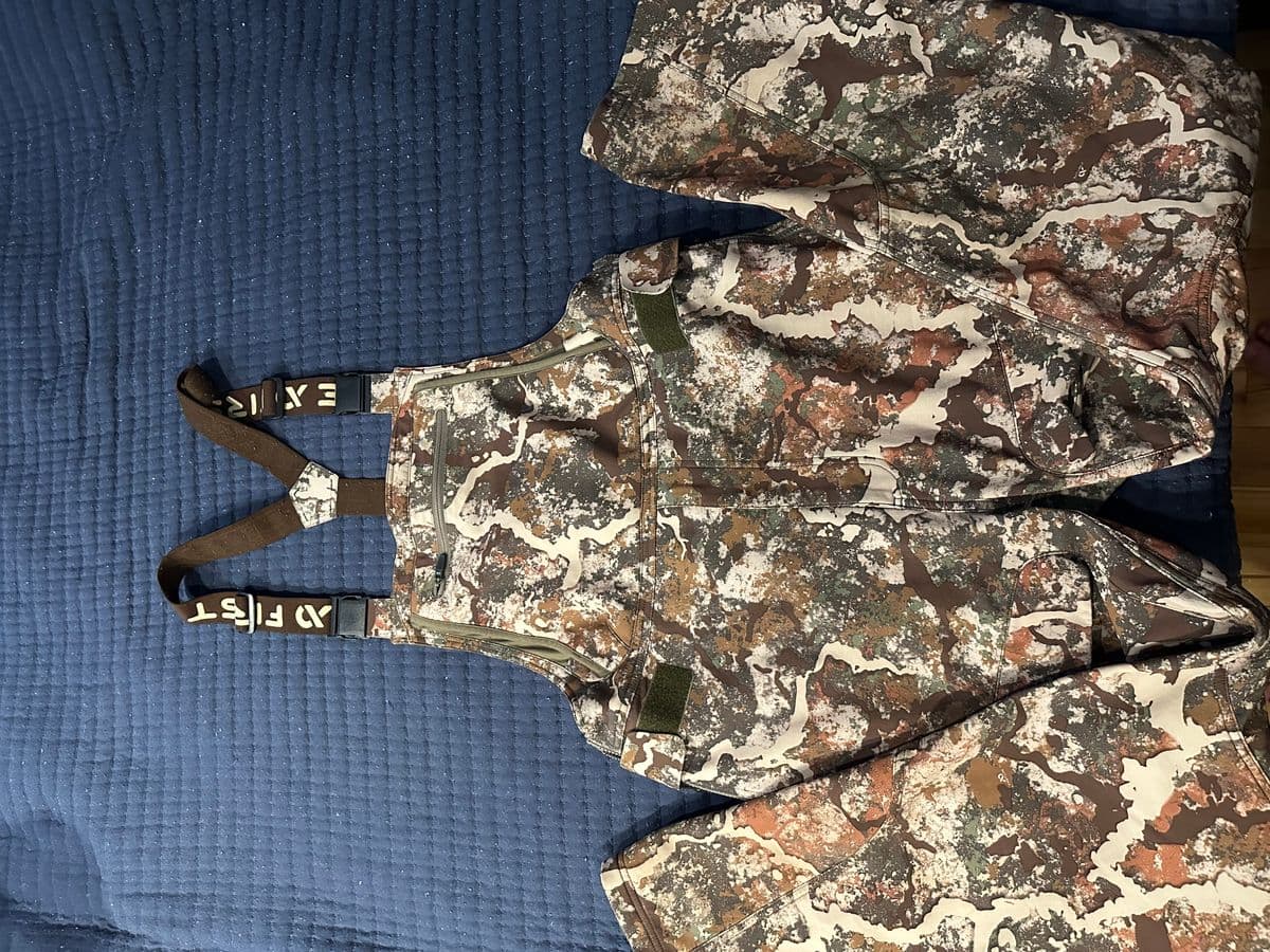 First Lite Catalyst Whitetail Bibs - L - Specter